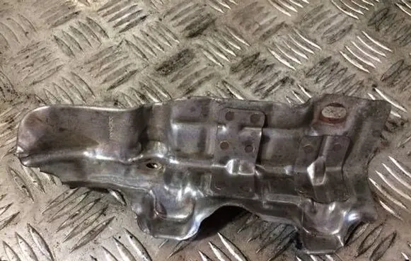 Opel Corsa E Exhaust heat shield 55254386