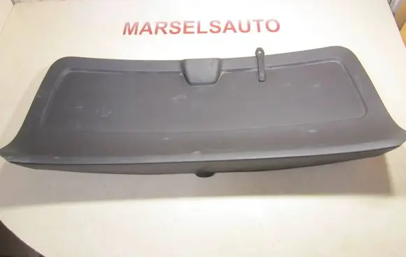 Skoda Octavia Mk3 (5E) Tailgate/boot lid cover trim 5E9867975 A084823