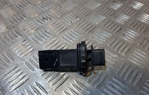 BMW 6 F12 F13 Mass air flow meter 7566990