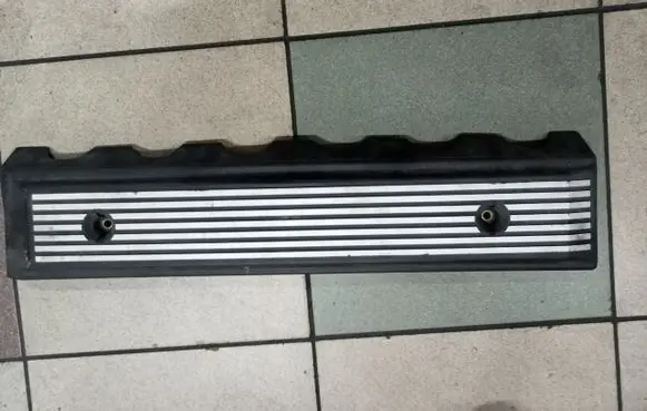 BMW 5 E39 Engine cover (trim) 13351740160