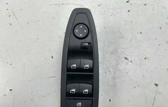 BMW 3 F30 F35 F31 Electric window control switch 9208109