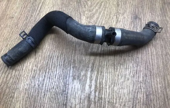 Mercedes-Benz C W205 Engine coolant pipe/hose A2058301202