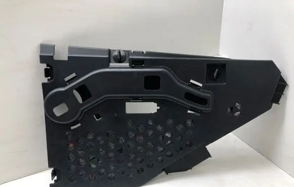 Dashboard lower bottom trim panel