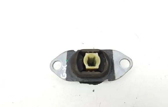 Engine mount bracket