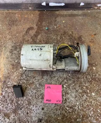 Volkswagen PASSAT B5 In-tank fuel pump 220212010002 3B0919050B