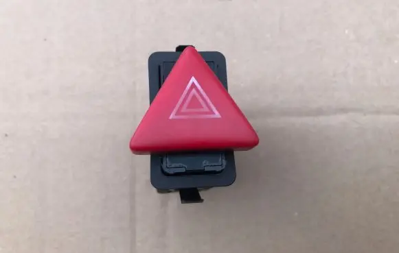 Skoda Octavia Mk1 (1U) Hazard light switch 1U0953235