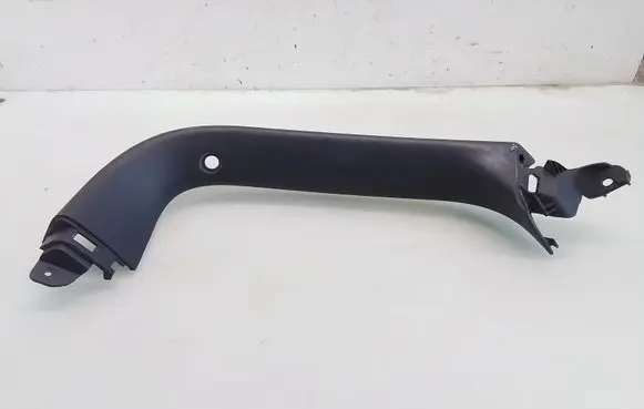 Hyundai i30 Tailgate/trunk side cover trim 