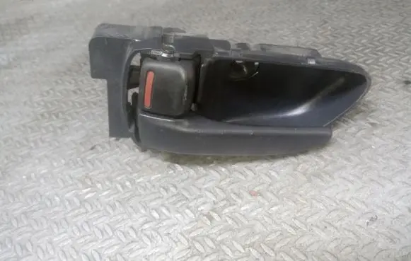 Subaru Forester SG Front door interior handle