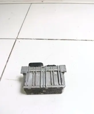 Opel Astra J Glow plug pre-heat relay GM55574293 0522122601