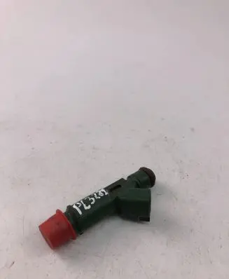 Volvo S60 Fuel injector 9470229