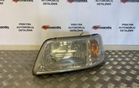 Volkswagen Transporter - Caravelle T5 Headlight/headlamp