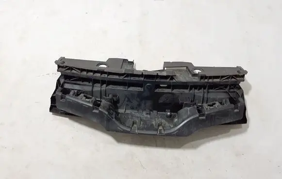 Renault Kangoo III Front grill 620120418R
