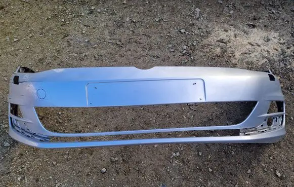 Volkswagen Golf VII Front bumper 5G0807221
