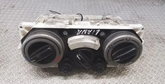 Suzuki Liana Climate control unit 7440054G