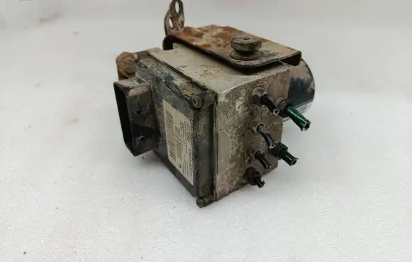 Peugeot 407 ABS Pump 15054001 15448201A 647222823