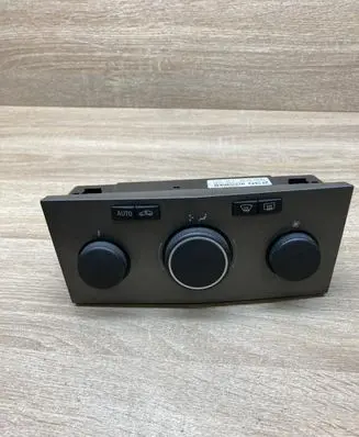 Opel Astra H Climate control unit 13122963