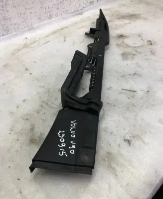 Volvo S90, V90 Fender foam support/seal 31386870