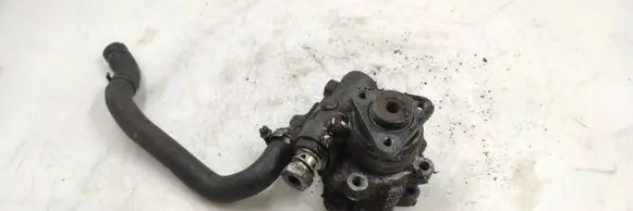 Audi A4 S4 B5 8D Power steering pump 91128