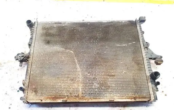 Coolant radiator