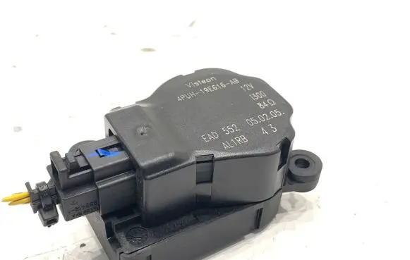 Peugeot 407 Air flap motor/actuator 4PUH19E616AB