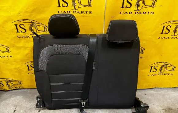Dacia Sandero III Second row seats 