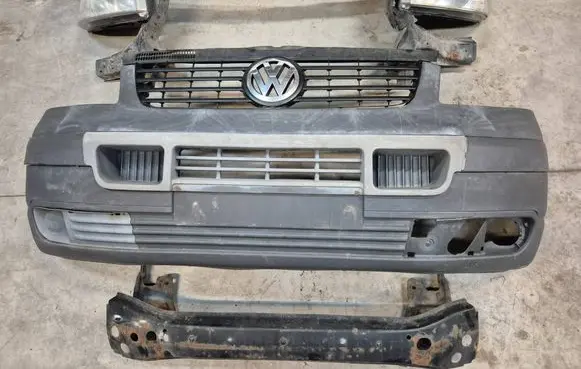 Volkswagen Transporter - Caravelle T5 Front piece kit 7h0