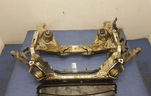 BMW 1 E82 E88 Front subframe