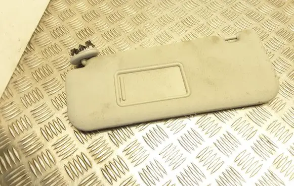 Toyota Verso Sun visor