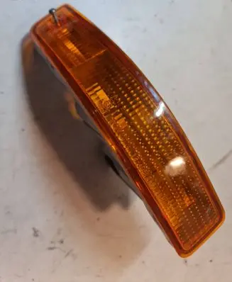 Toyota Corolla Verso E110 Front indicator light 12405