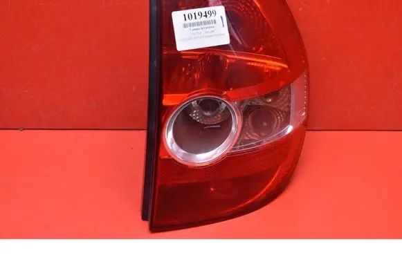 Volkswagen Fox Rear/tail lights 5Z0945096