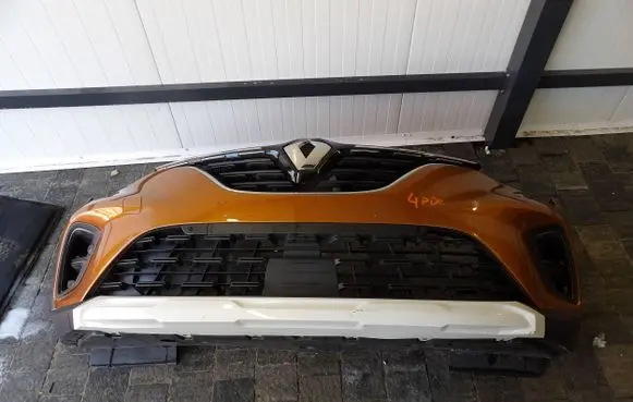 Renault Captur II Front bumper
