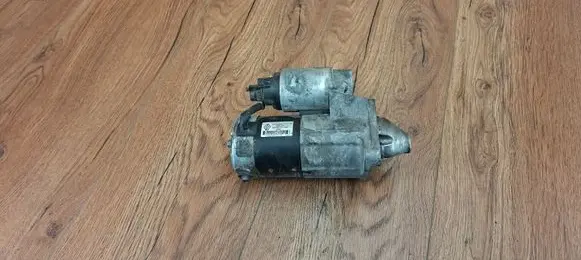Renault Laguna III Starter motor M000T87881