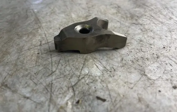 Toyota Corolla Verso E121 Fuel Injector clamp holder
