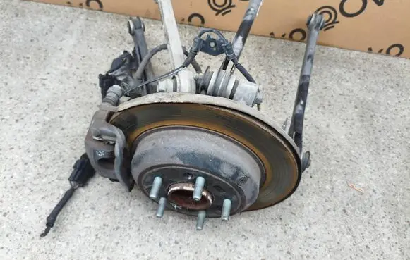 KIA Stinger Rear wheel hub spindle/knuckle 