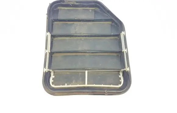 Ford Edge II Quarter panel pressure vent FT4BB280B62AA FT4BB280B62