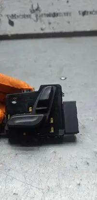 Mercedes-Benz GLC X253 C253 Seat control switch A2059052702
