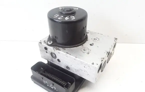 Volvo XC90 ABS Pump 30714956
