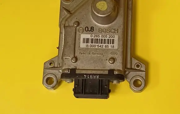 Mercedes-Benz A W168 ESP acceleration yaw rate sensor 0265005200 0005426518