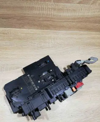 Mercedes-Benz E W212 Fuse module 5DK00962088 2129060005