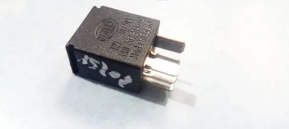 Volvo S70 V70 V70 XC Other relay 9441161