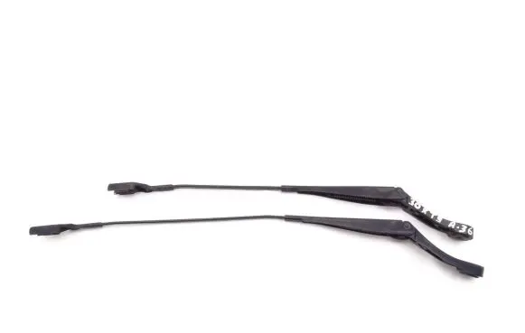 Peugeot 308 Windshield/front glass wiper blade 9677256380