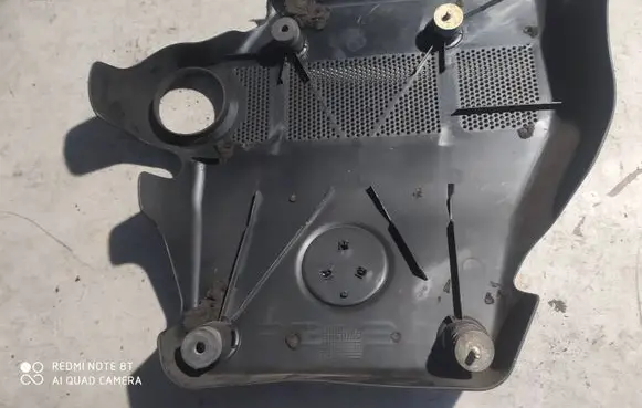 Volkswagen Golf IV Engine cover (trim) 06A103925AC 06A103925AB 06A103925AA