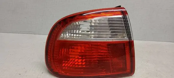 Seat Toledo II (1M) Rear/tail lights 1M5945095B
