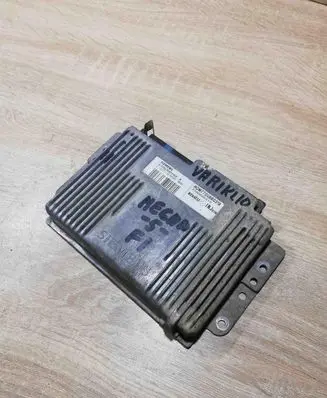 Renault Megane I Engine control unit/module ECU S105300103 HOM7700860319