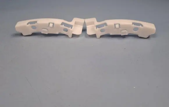 Peugeot 208 Front bumper mounting bracket 20812420 1607398380