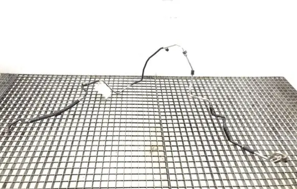 Air conditioning (A/C) pipe/hose