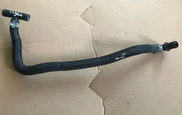 Opel Mokka X Engine coolant pipe/hose