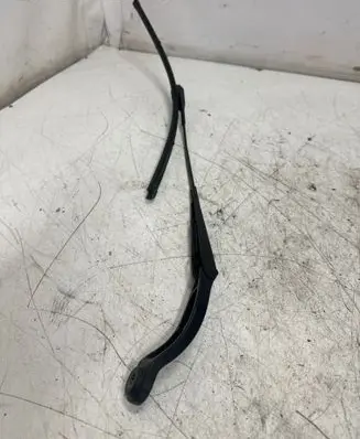 Porsche Macan (95B) Front wiper blade arm 95B955407