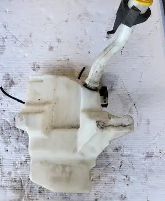 Ford Kuga II Windshield washer fluid reservoir/tank CV4417B613AD