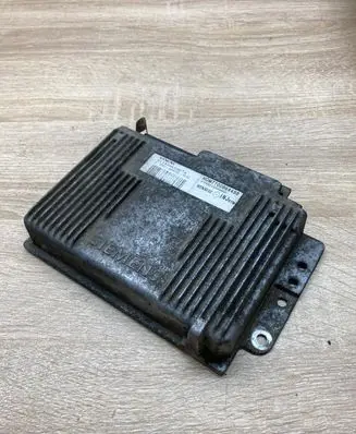 Renault Laguna I Engine control unit/module ECU 7700864458